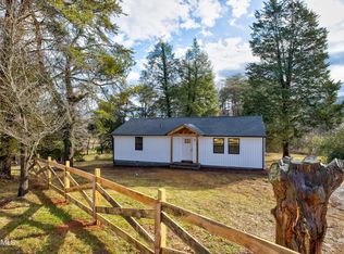 207 E Sheridan Pl, Oak Ridge, TN 37830