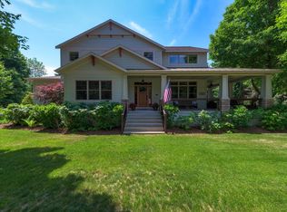 6944 Windwood Ln, Fennville, MI 49408