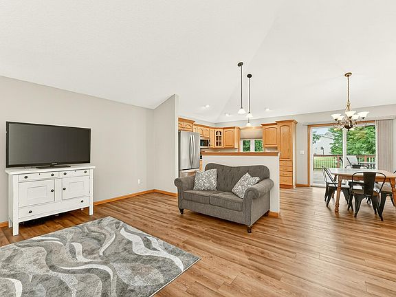 4th image of 2482 Crimson Ridge Cir NW