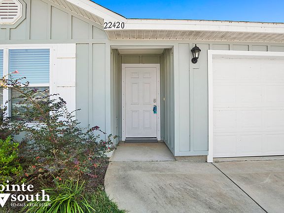 4th image of 22420 Aleutian Ave