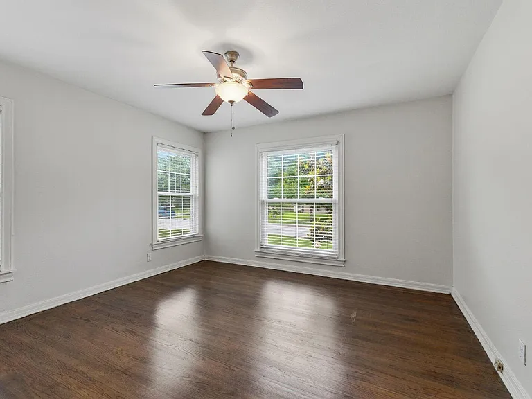 2725 Ryan Place Dr — Photo 20