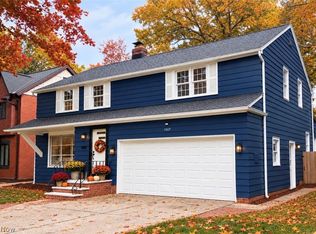 1307 Ford Rd, Lyndhurst, OH 44124
