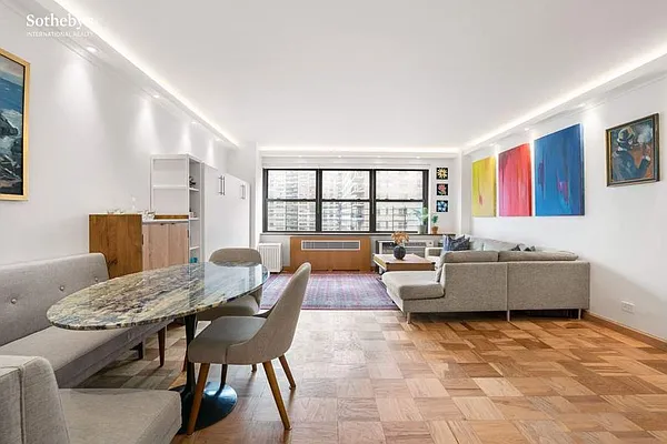 Sold by Sotheby's International Realty | media 13