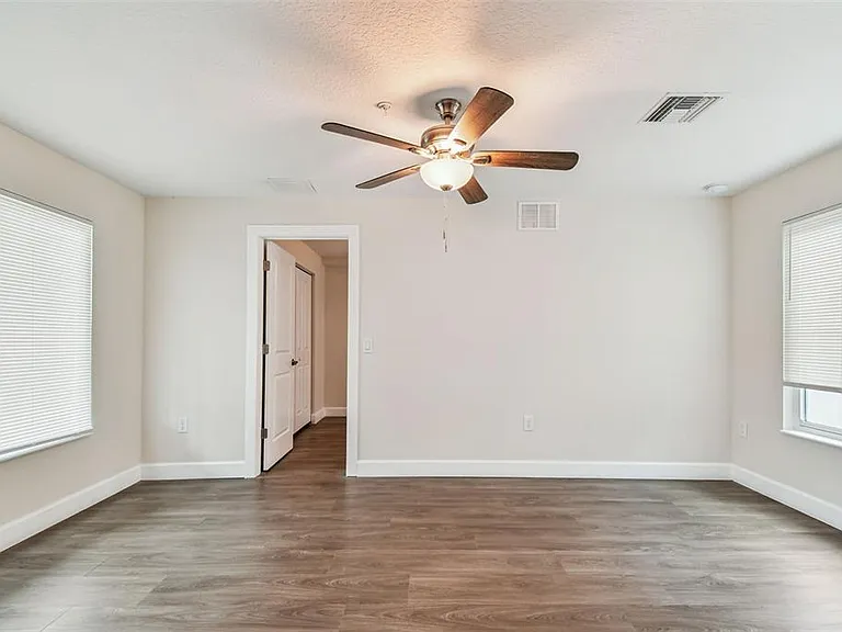 650 E Tarpon Ave #C1 — Photo 9