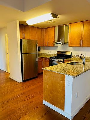 5th image of 40-26 College Point Blvd #12G