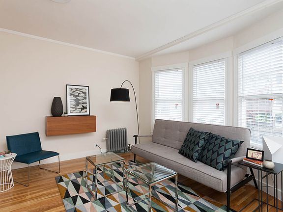 2nd image of 990 Fulton St #403