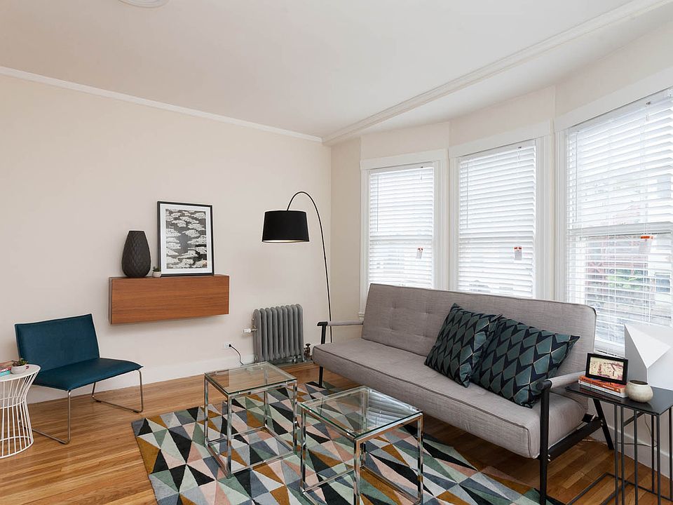 1st image of 990 Fulton St #305