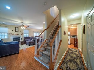 237 Concord Pl, Pennington, NJ 08534