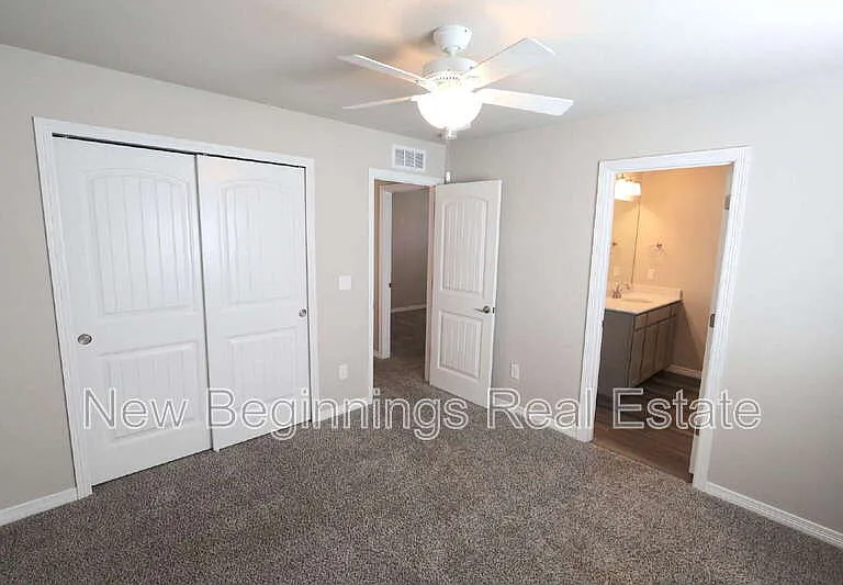 4834 Olympus Dr — Photo 18