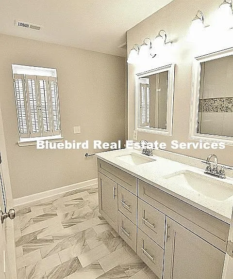 12702 Amberway Ct — Photo 16