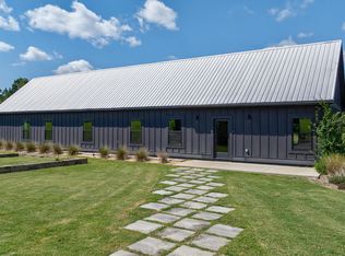 1190 Old Bishop Rd, Bishop, GA 30621