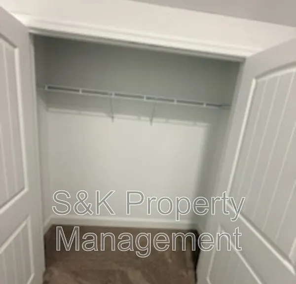 622 Westwood Ave — Photo 4