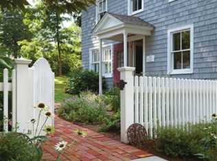 48 Catoonah St, Ridgefield, CT 06877