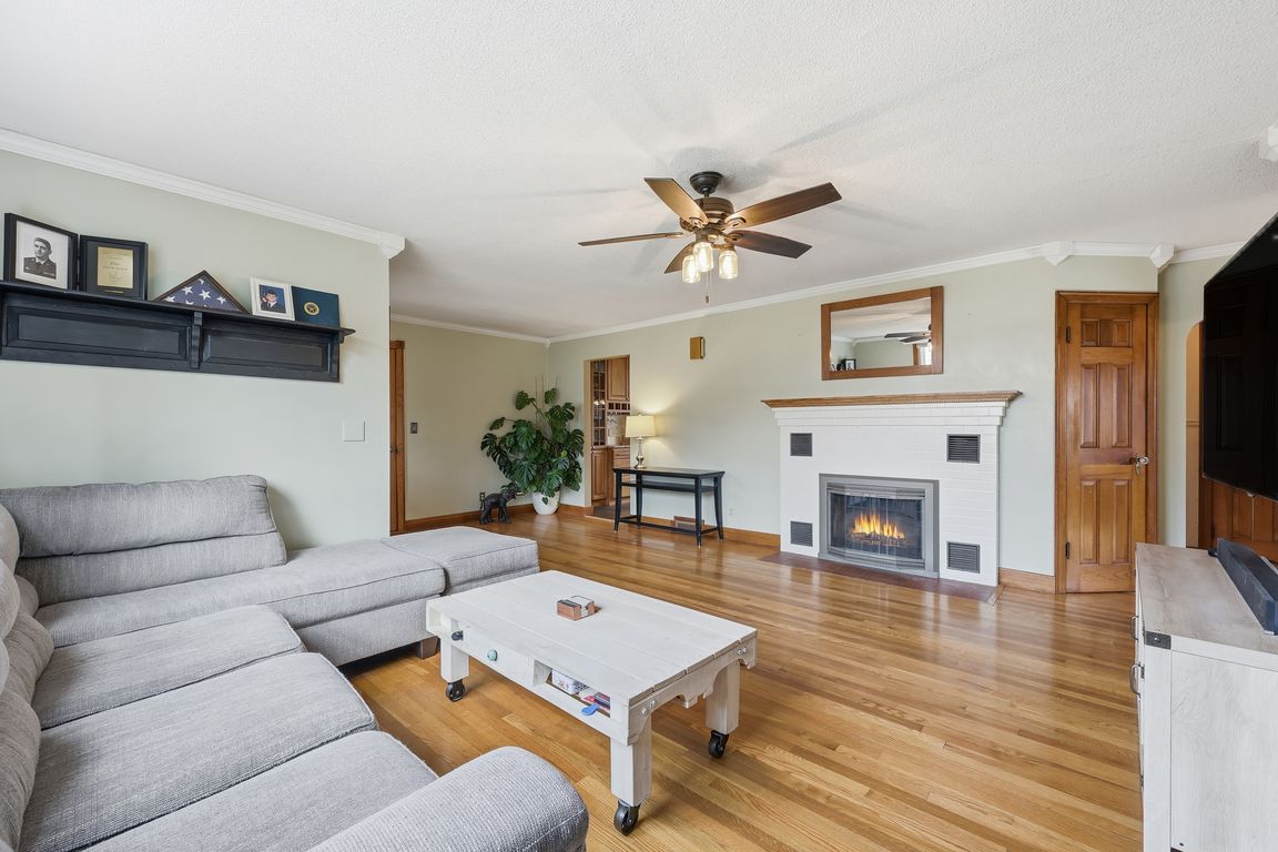 next background image