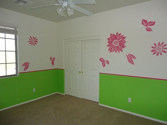 4th image of 43621 W Eddie Way
