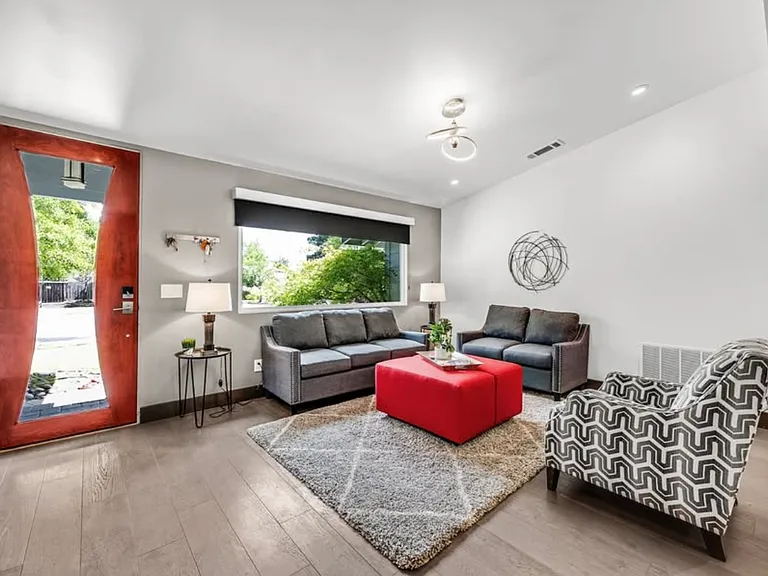 765 Orion Way — Photo 6