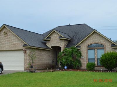130 Corkwood St, Lake Jackson, TX, 77566