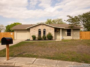 2410 Roseville St, Kirby, TX 78219