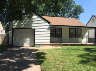 1932 N Woodland Ave, Wichita, KS 67203
