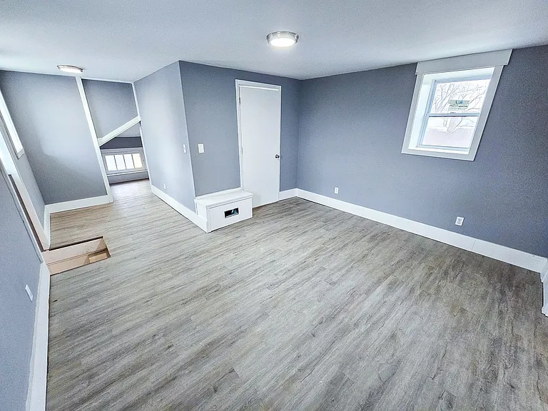 4831 E Washington St #4 — Photo 6