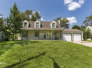 2812 NE 56th St, Kansas City, MO 64119