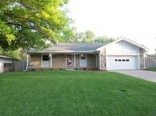 1309 W Willow Ln, Haysville, KS 67060