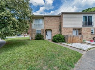 1337 Glyndon Dr, Virginia Beach, VA 23464