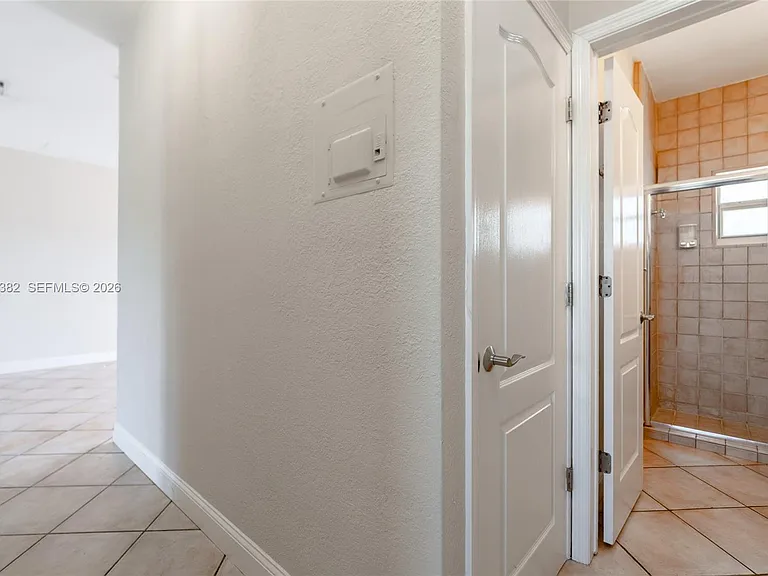 2225 NE 123rd St #215 — Photo 13