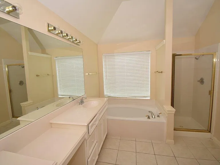 12335 N Shadow Cove Dr — Photo 8