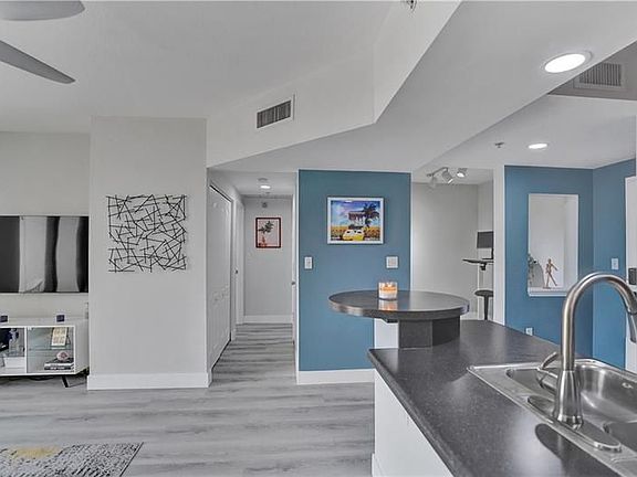 2nd image of 110 N Federal Hwy APT 513
