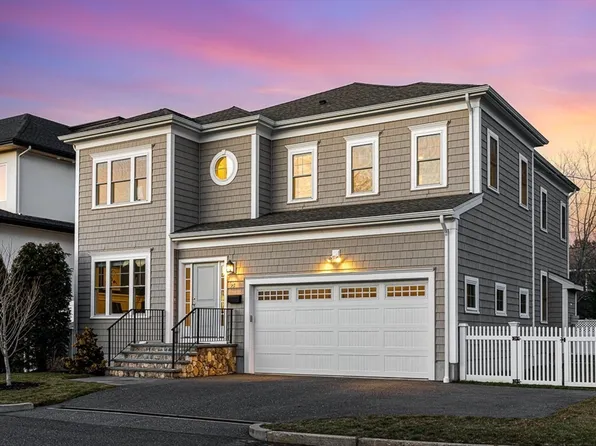 25 Cavanaugh Path, Newton, MA 02459