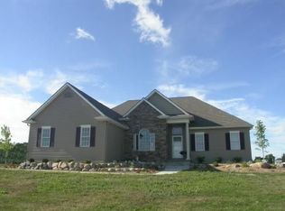 9553 Charles Ct, Dexter, MI 48130