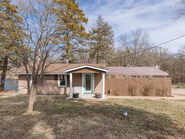4313 Dock Dr, De Soto, MO 63020