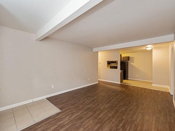5th image of 1315 Lemans Ct APT 702