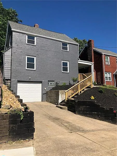 1320 Taylor Ave photo 1