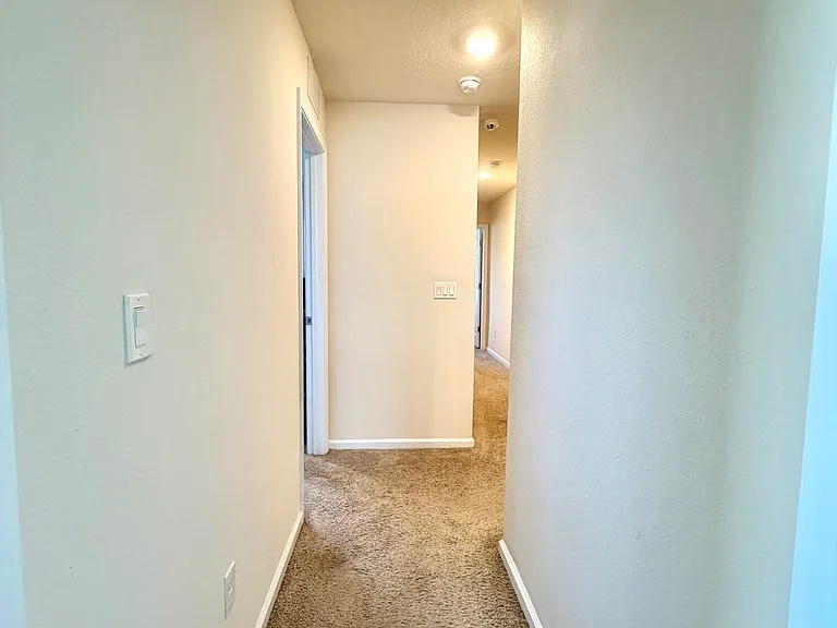 845 Observatory Pkwy — Photo 24