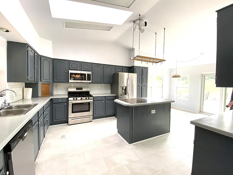 27 Hillcrest Rd — Photo 25