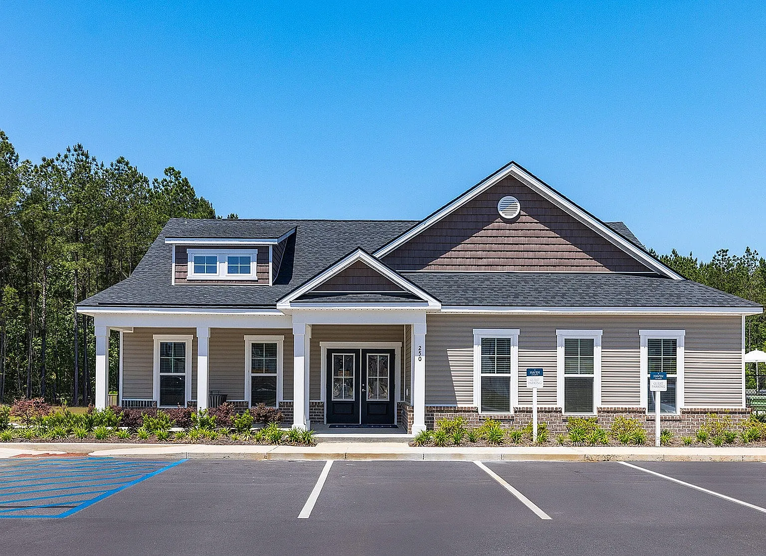 Haven at the Highlands — Photo 1
