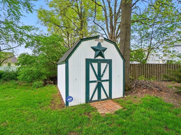 4200 Unroe Ave, Grove City, OH 43123