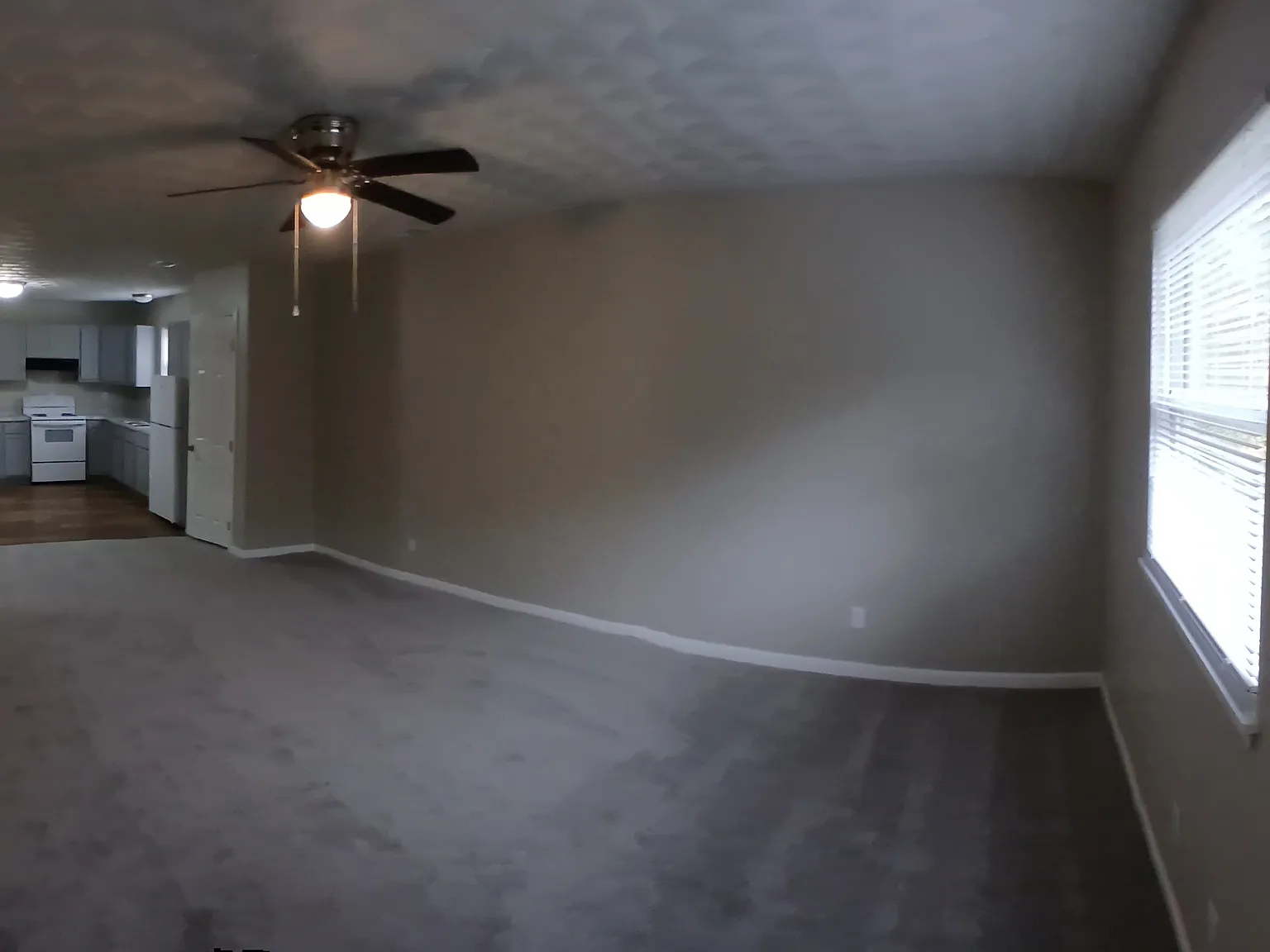 122 Scotch Ct — Photo 1