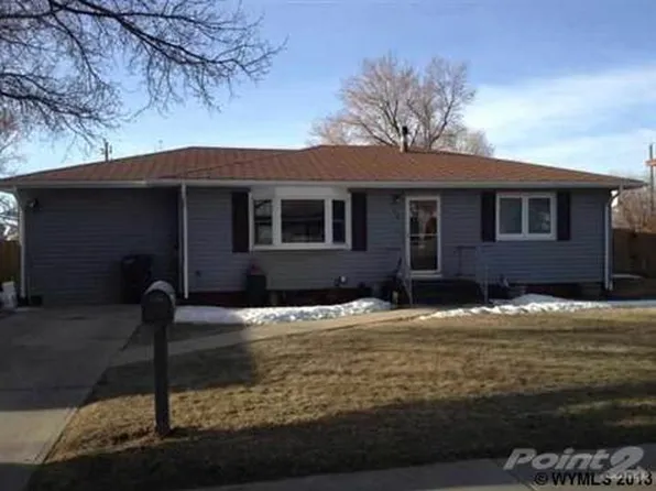 188 El Rancho Dr, Rawlins, WY 82301