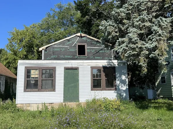 5659 North 39th STREET, Milwaukee, WI 53209