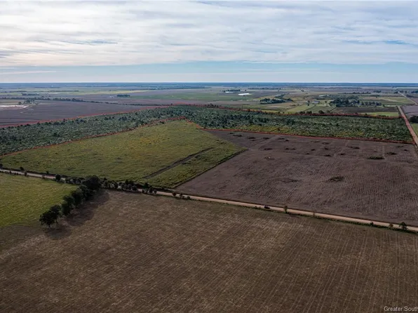 Rostrom Rd, Welsh, LA 70591