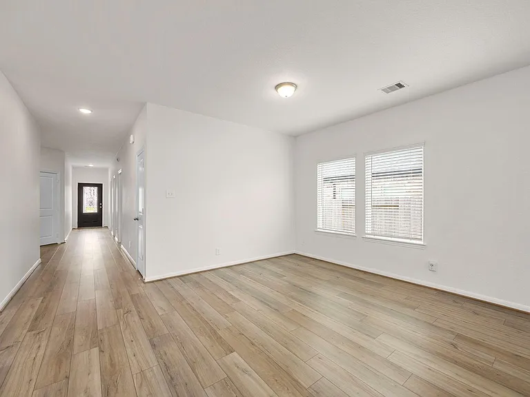 30419 Crystal Stream Ln — Photo 5