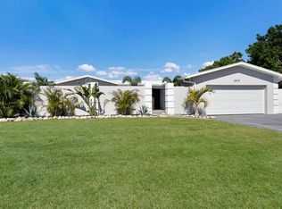 2473 Yorkshire Dr, Sarasota, FL 34231