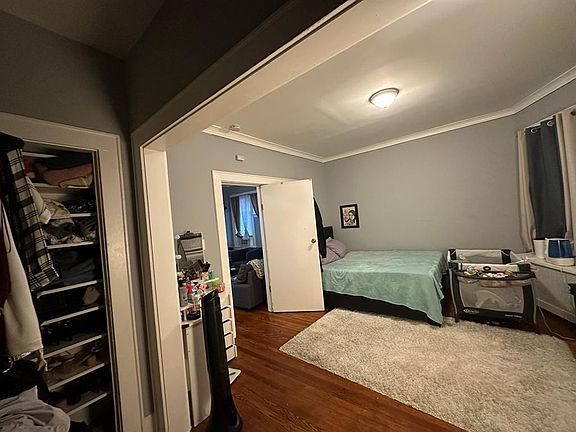 3rd image of 12 Montrose Ter Floor 2