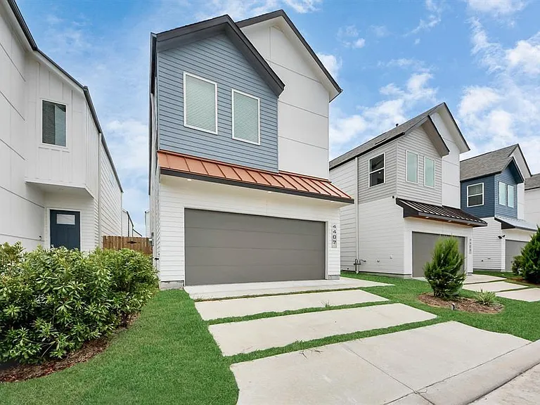 4407 Abaco Ln — Photo 3