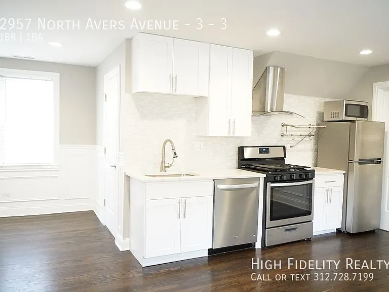 2957 N Avers Ave #3 — Photo 4