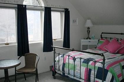 1st image of 131 Temple Ave APT 7
