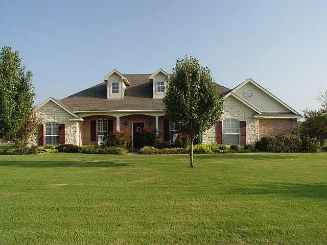 1st image of 1938 Thornberry Dr